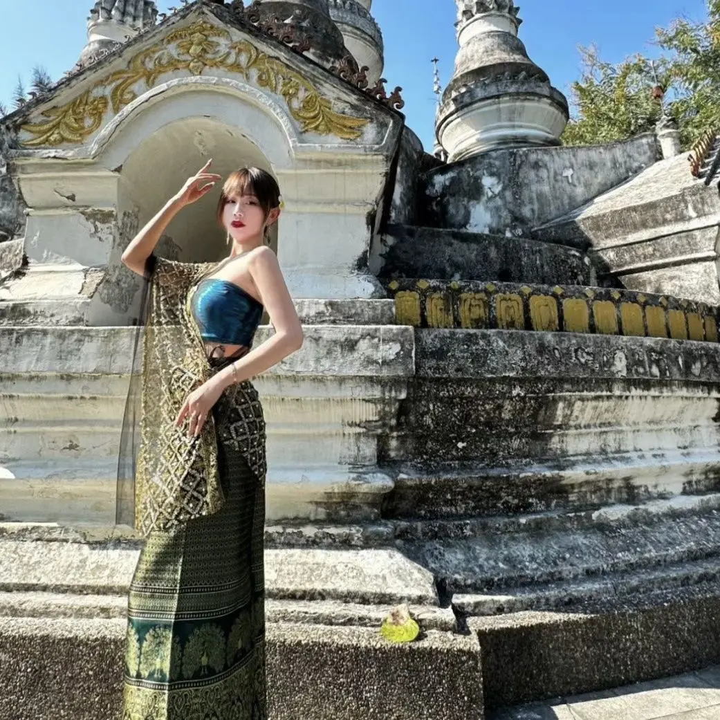 Xishuangbanna New Dai Clothing Ethnic Internet Celebrity Ju Yi Same Style Travel Photo Shoot Star Dance Women's Clothing