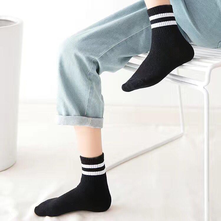 Product Introduction of Tất Nữ, Phong Cách Hàn Quốc, Màu Trơn Ngắn Đến Giữa Bắp Chân Hai Thanh, Thích Hợp Cho Mùa Hè, Phong Cách Cặp Đôi, Thấm Hút Mồ Hôi, Phong Cách Nhật Bản, Chống Mùi, Thích Hợp Cho Mùa Thu Và Mùa Đông, Quần Áo Giá Cả Phải Chăng 6