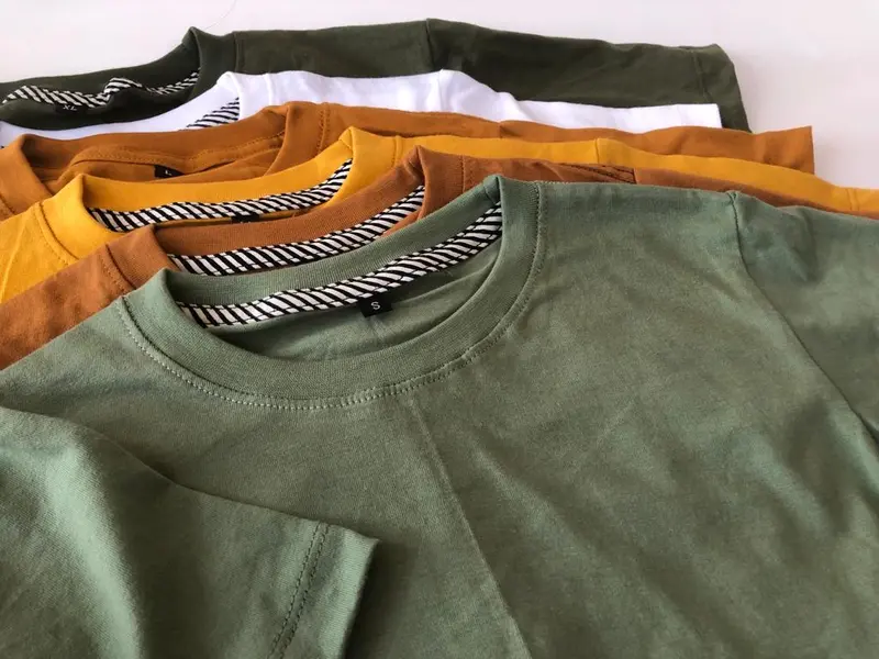 Kaos pria polos paket 6pc 100rb Katun Santai Crew Neck V-Neck Slim-fitting Polos Bunga Setrip Putih Hitam Distro Baju Dewasa Keren Oblong Combed Motif Panjang Cowok Tulisan 1