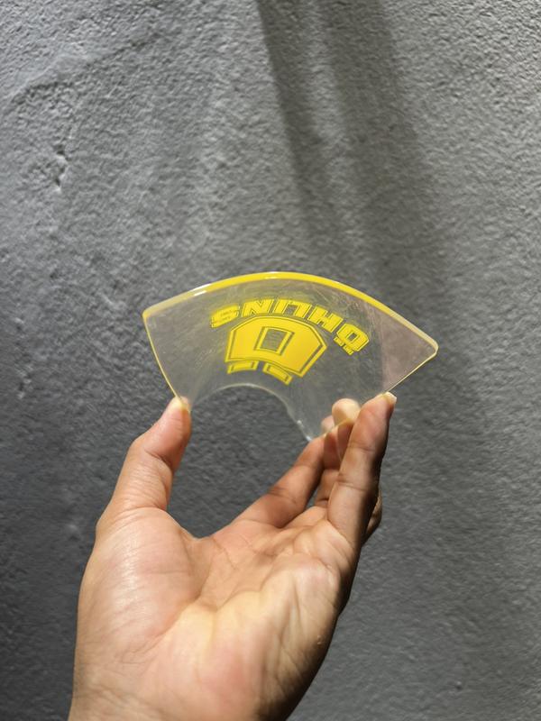 mica che phuộc nhựa dẻo gắn cho nhiều dòng xe