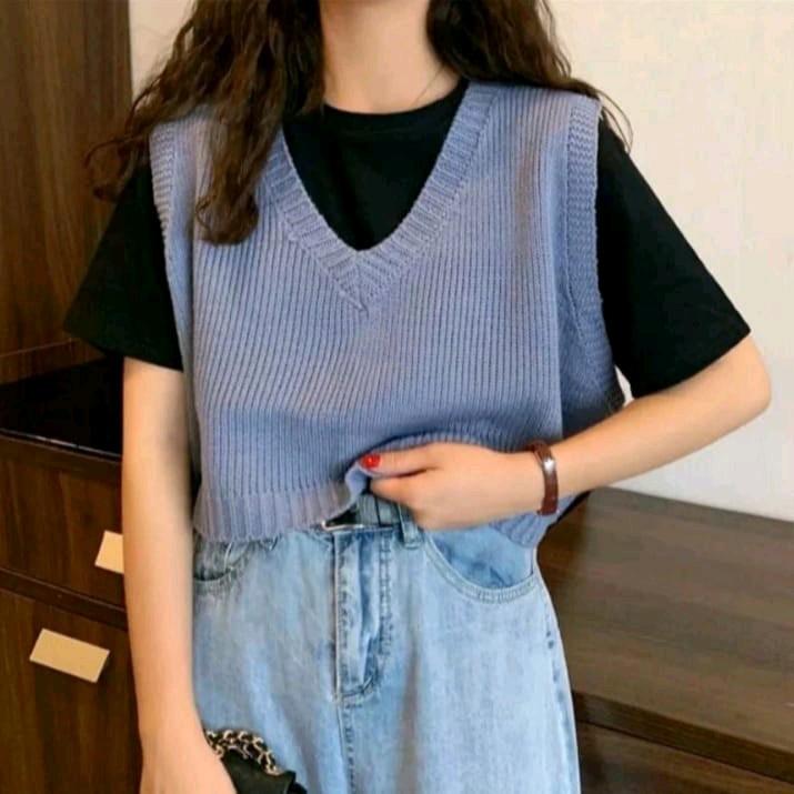 ROMPI CROP RAJUT - FUCHIA VNECK 3