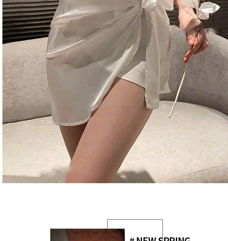 Product Introduction of Women's Nightdress Autumn Winter Sexy Sexy Pure Desire Backless Dress Slip Dress Lace-up Romantic Pajamas Home Wear 3