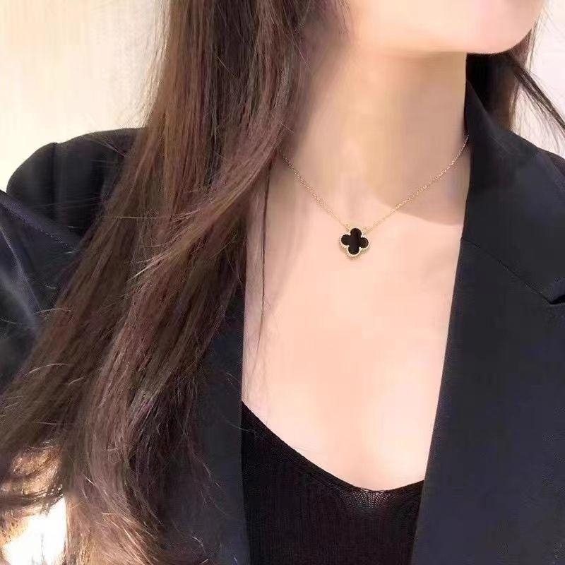 Vòng Cổ Cỏ Bốn Lá, Chất Liệu Thép Titan Hai Mặt Vĩnh Viễn Có Thể Giặt Được, Bộ Đồ Ba Mảnh Dễ Phối Đồ Mới, Bông Tai May Mắn, Vòng Tay Kiềng 3