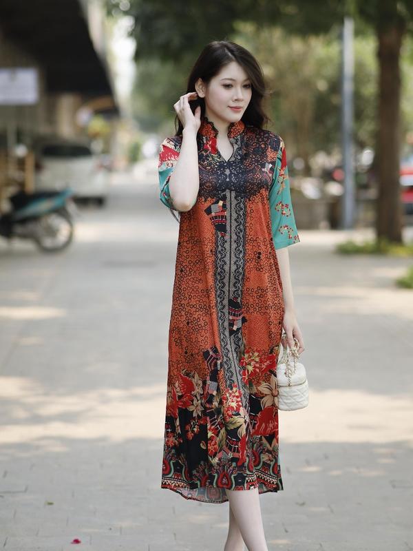  B16 - Váy lụa trung niên che khuyết điểm cực tốt khi đi chơi  dự tiệc - MÃ B16 Nữ Kem 