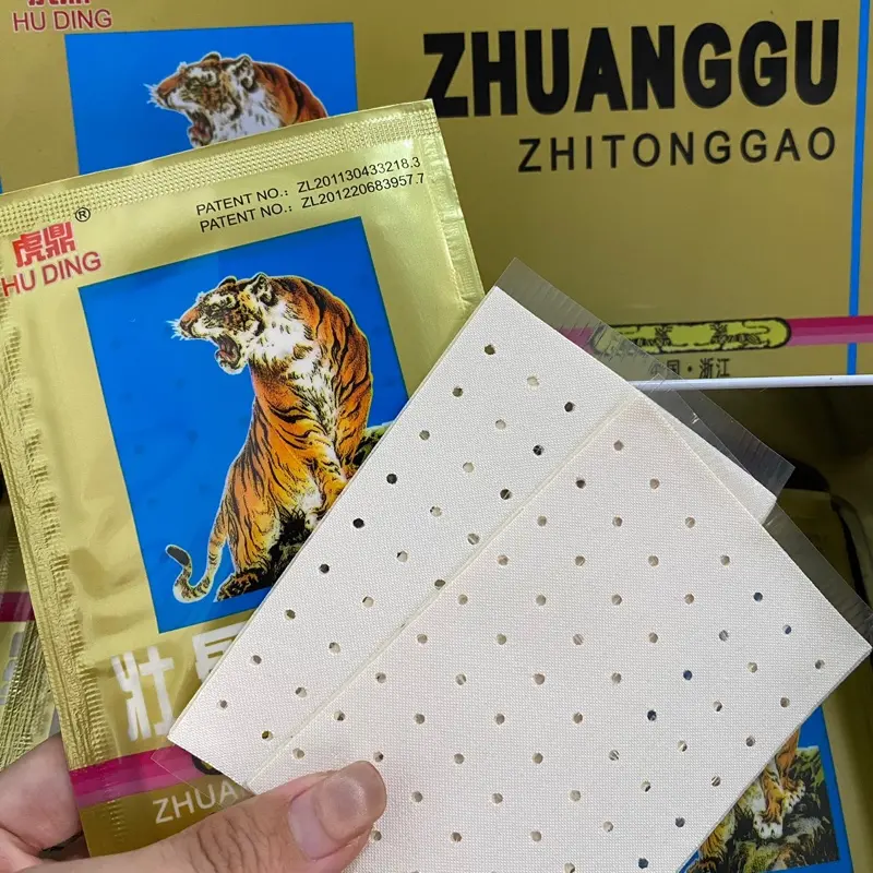 Combo 10 Gói Cao Dán Cọp 5 chữ (1 Gói 4 miếng)