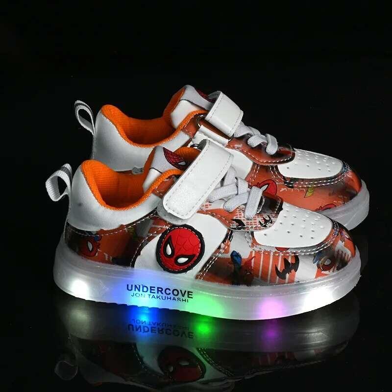 Product Introduction of Kasut Sukan Kanak-kanak, Lampu LED, untuk Fesyen, Rekaan Spider Man Kartun, Sesuai untuk Lelaki dan Perempuan, Gaya Kasual, Bernafas, Kasut Sukan Kanak-kanak 2