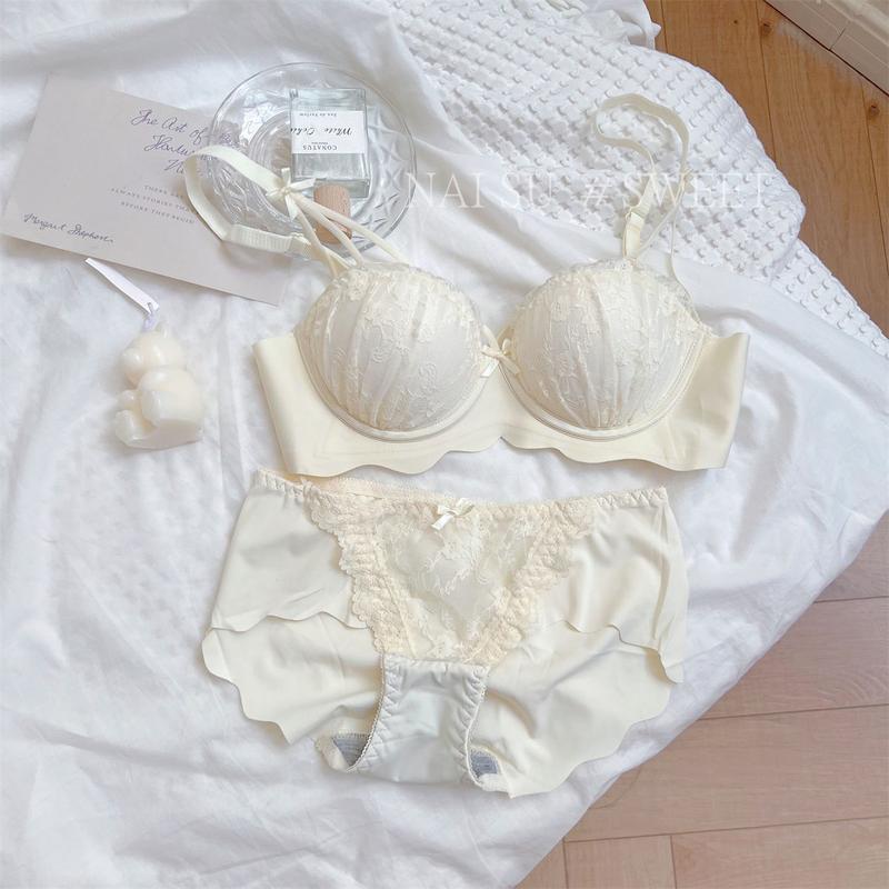 Product Introduction of Japanese Cute Style Refined and Simple Underwear Women's Small Chest Push up Extra Thick Lace Bra No Steel Ring Girl's Chest Support Bra 19