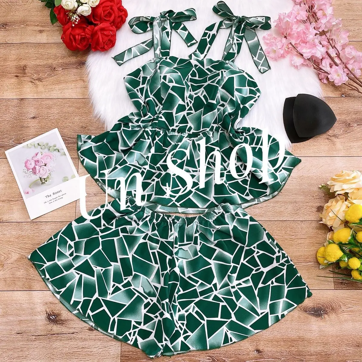 (40kg-75kg) Bộ đùi ngủ lụa thiết kế vai thắt nơ có cúp ngực.  Áo Tim Nho tole  nhà Women Nữ Đỏ Voi Nhung