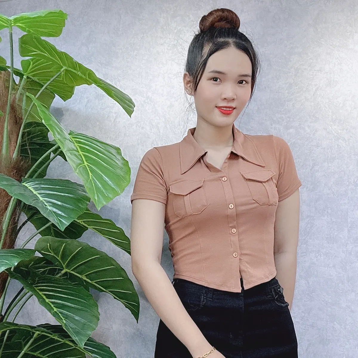 ÁO THUN BORIP  VẠT BẦU FROM VỪA CÓ CÚC CÀI