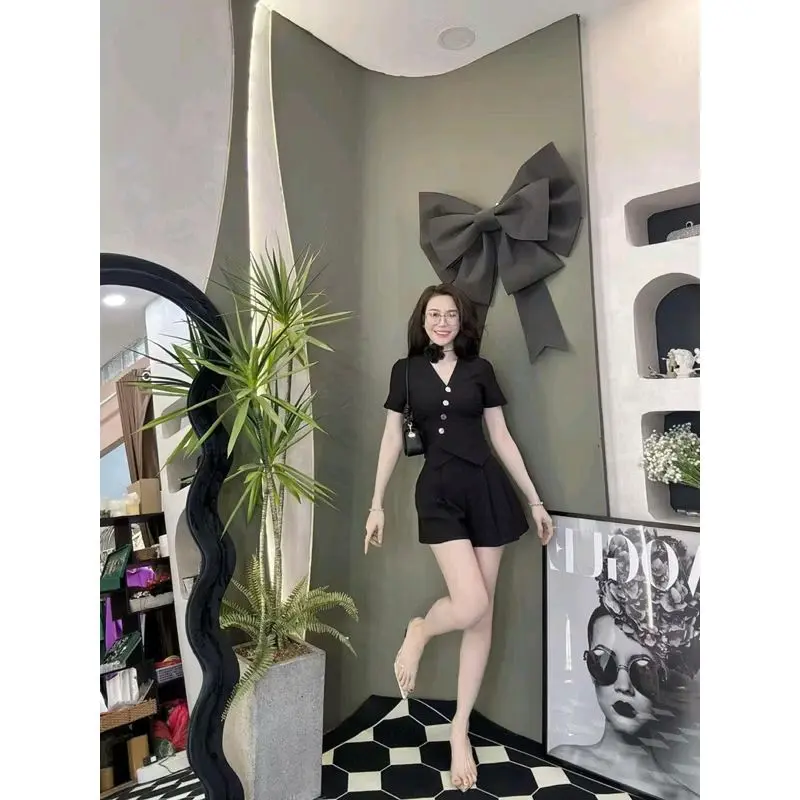 Sét Áo Ghile Quần Short Xếp Li Có Túi 2 Bên Dây Kéo Bên Hông freesize Nữ Top 6