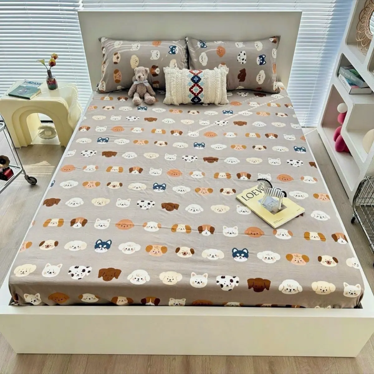 Bộ ga gối 3 món ( TẶNG 1 vỏ gối ôm ) tổng 4 món  cotton đũi mềm mịn . Ga trải giường đủ kích thước và đủ màu sắc