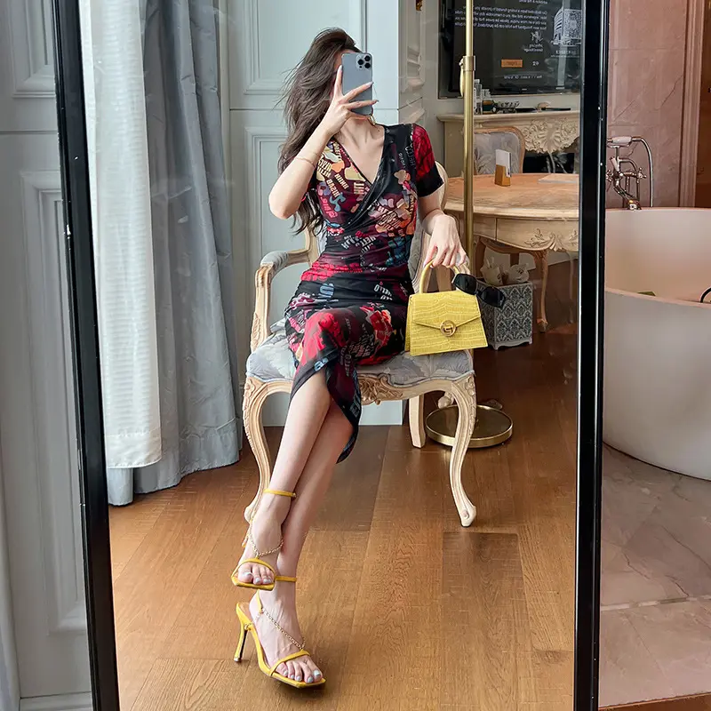 Váy Hông, Trang Phục Nữ Mùa Hè, Phong Cách Âu Mỹ Cổ Điển Thanh Lịch, Cổ Chữ V, In Chữ, Hàng Mới Về, 20104