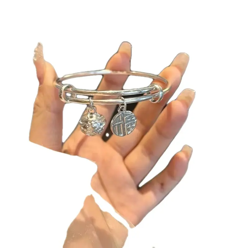Vòng Tay Chuông Thắt Nơ Công Chúa Thoát Hiểm Dải Mobius, Dành Cho Nữ, Có Thể Điều Chỉnh, Thích Hợp Làm Vòng Tay Bạn Gái, Đồ Trang Sức Thanh Lịch búng  tay  kim  tuyến  nước  ngoài