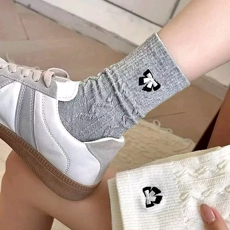 Tất nơ họa tiết vặn thừng phong cách hàn quốc