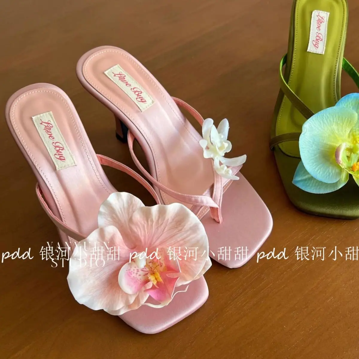 Khóa Giày Hoa Thái Lan, Thiết Kế Nguyên Bản, Phong Cách Kỳ Nghỉ Độc Đáo Khí Quyển, Thích Hợp Cho Dép Và Dép Đi Biển, Phụ Kiện Dép, Phong Cách Mới, Được Thu Thập Bởi 1262 Người