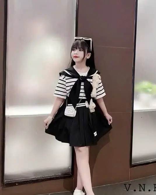 Mã S10: ( 20kg - 50kg )Set Áo Sọc Chất Thun Cotton Khăn Quàng, Chân Váy Cotton Lạnh  cho Bé Gái.