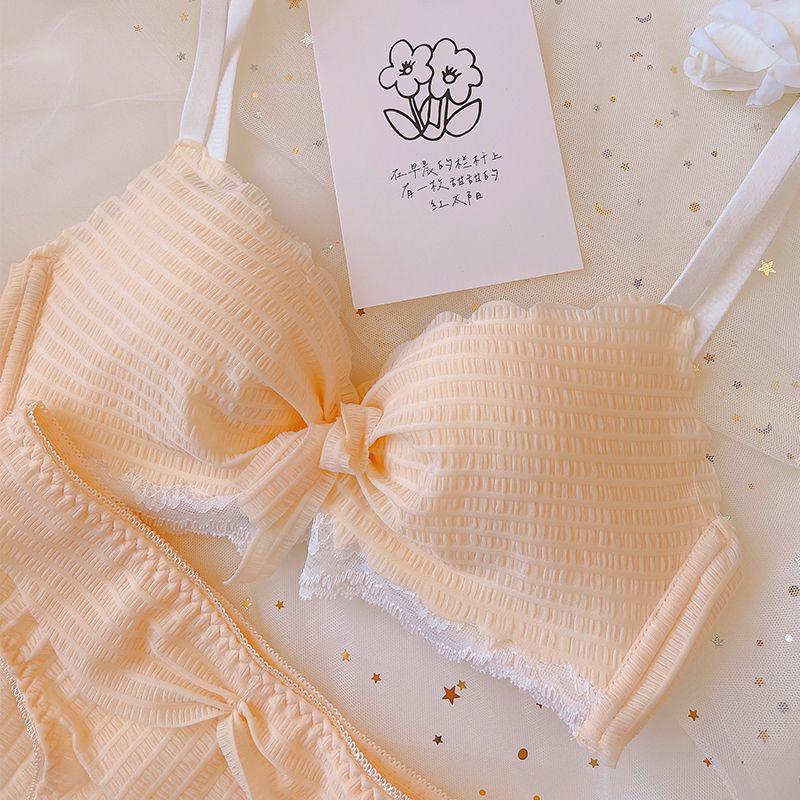 Fairy Floating Small Chest Push up Breast Holding Anti-Sag Bra Wireless Student Girl Lace Underwear Set 0