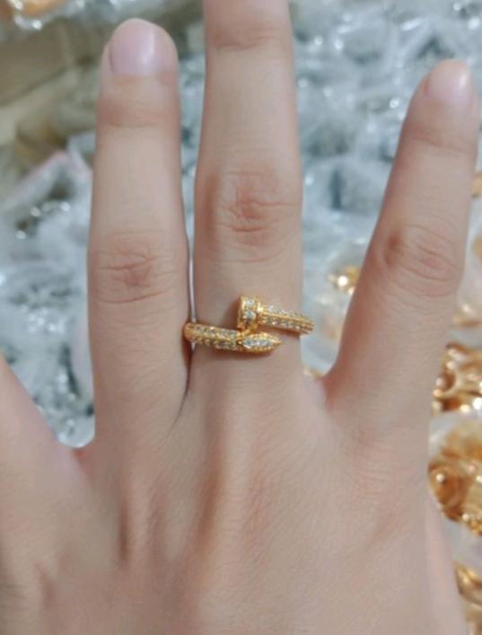 Product Introduction of Cincin xuping wanita motif paku cantik korean fashion 0