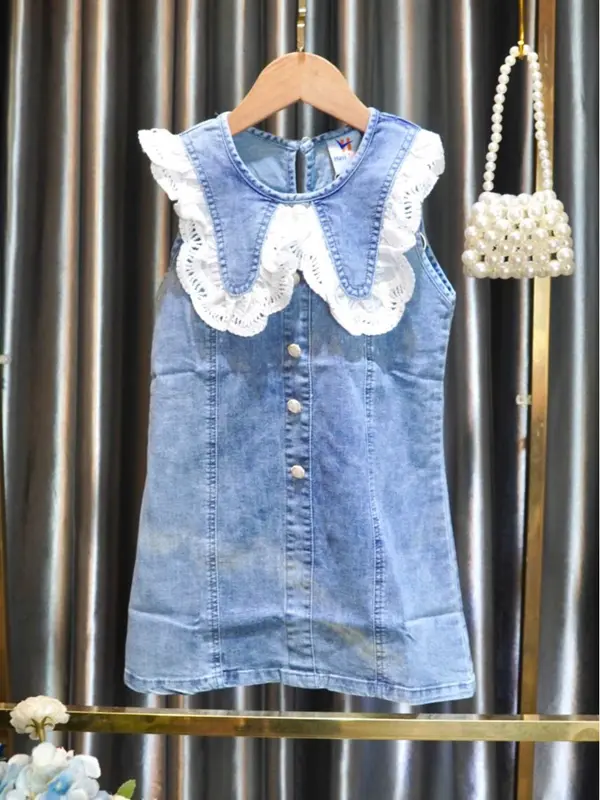Đầm jean dáng suông babydoll cổ phối ren mềm cho size bé gái và mẹ 1