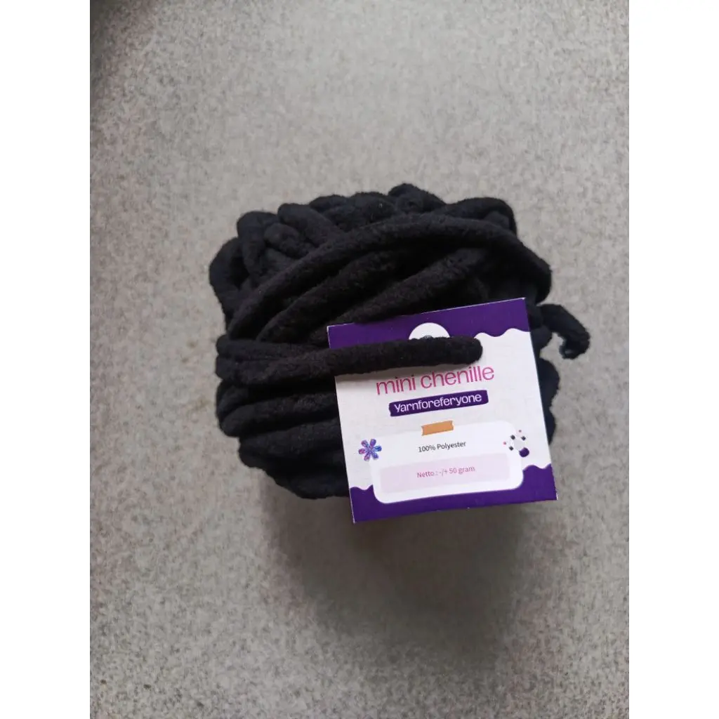 Benang chenille Chunky 50 gr / Chenille 50 gr / Chenille Chunky / Benang Rajut Chenille Chunky Korin/Benang Rajut Handuk / SINGLE COLOR 50gr Benang chenille Chunky 50 gr / Chenille 50 gr / Chenille Chunky / Benang Rajut Chenille Chunky Korin/Benang Rajut Handuk / SINGLE COLOR 50gr