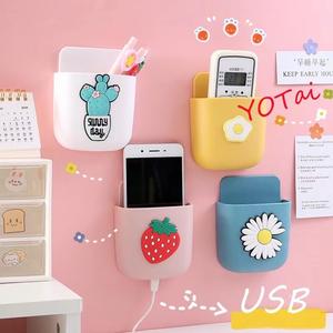 ที่ใส่รีโมท ที่แขวนมือถือ ที่วางรีโมท ที่ใส่โทรศัพท์ติดผนัง ใส่ปากกา มีช่องสำหรับเสียบสายชาทจ์ ไม่ต้องเจาะผนัง โลหะ ราว