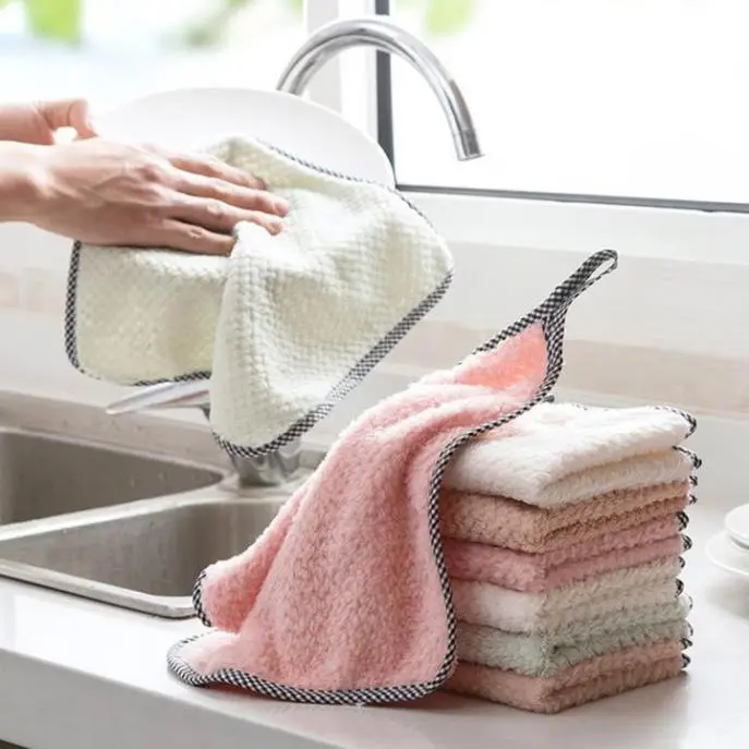 Khăn Lau Tay Xuất Hàn Có Móc Treo Tiện Lợi Cho Nhà Bếp