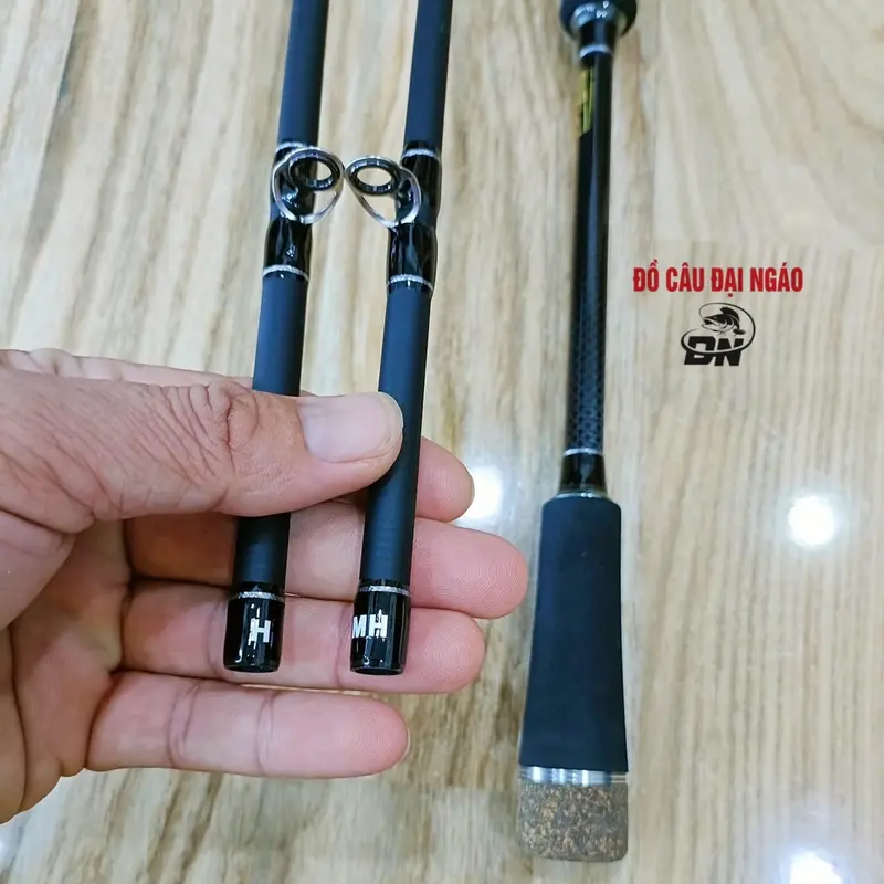 Cần câu cá lure Hungting black 2 ngọn Đại Ngáo | Độ cứng H/MH  ( Chuẩn Hãng Youmingbu ) ( tặng khoá link Leder ) Ngọn Cứng bạo lực 5