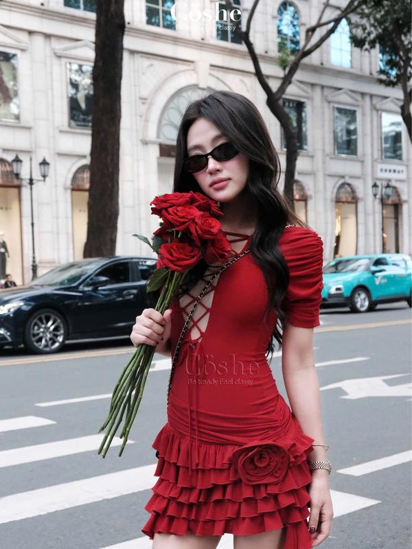 COSHE ROSE DRESS đầm đan ngực đính hoa chất vải thun cao cấp