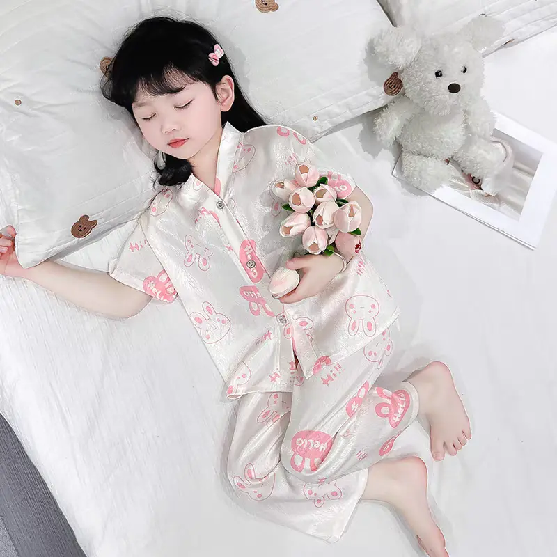 ME BING - [10-25kg] Bộ đồ ngủ lụa sao băng mịn cho bé gái, tay ngắn với những hoạ tiếc xiu đáng yêu, chất mềm mịn mát thích hợp cho mùa hè, bé mặt nhà đi dạo phố. 5