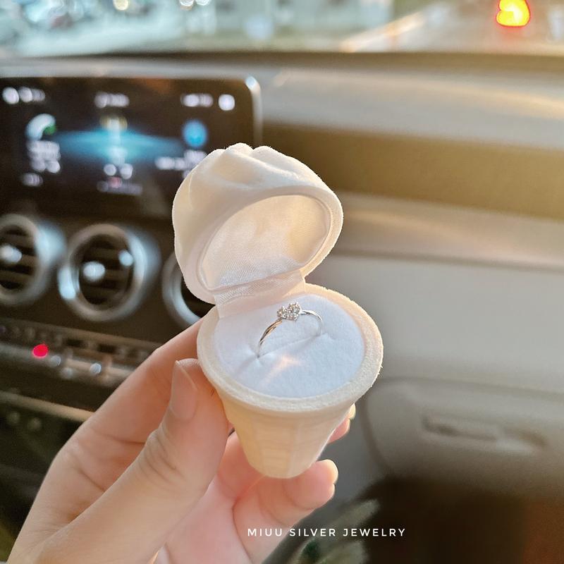 [QUÀ TẶNG 20-10] Quà tặng bạn gái, hộp kem đựng nhẫn bạc Miuu Silver Women