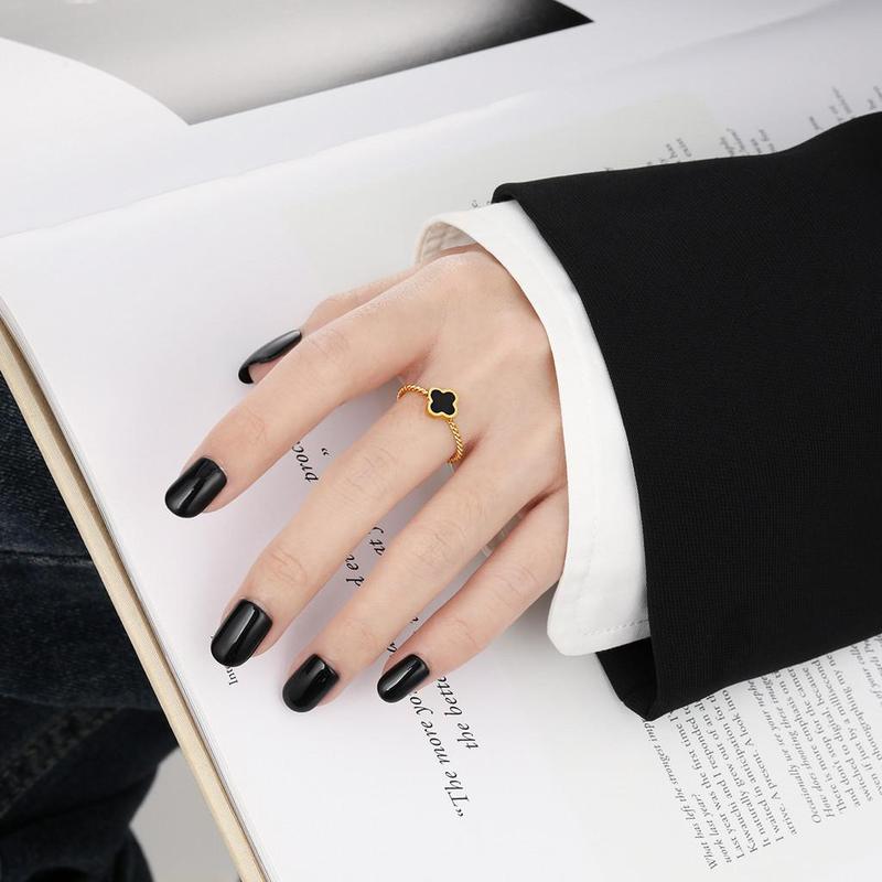 Nhẫn Cỏ Bốn Lá, Thép Titan Mạ Vàng 18k, Dành Cho Nữ, Không Gỉ Và Không Phai Màu Women 3