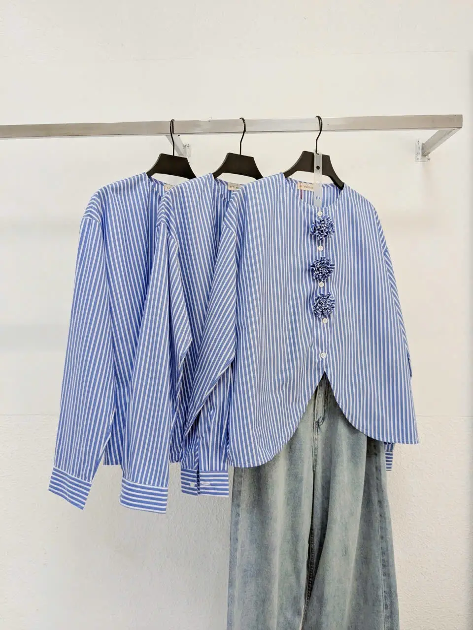 AfterBefore | Áo Blouse 3 Hoa Nhiều Màu