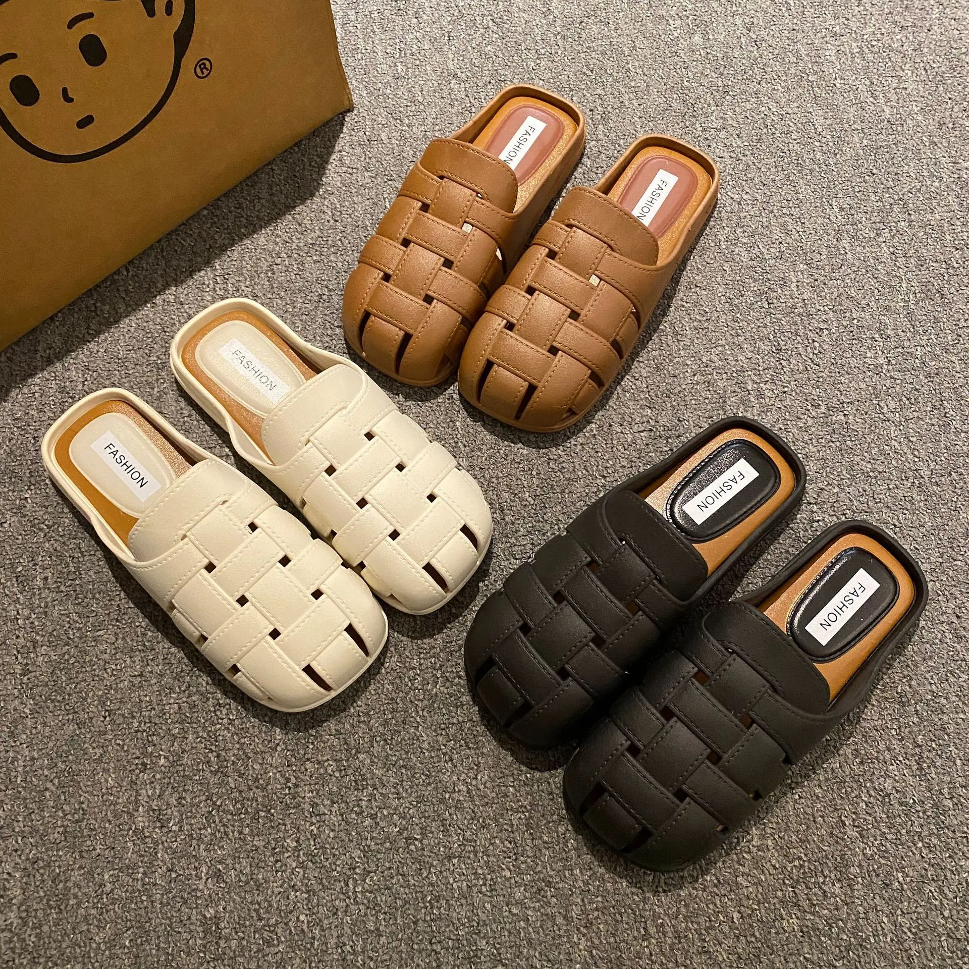 Flat bottom non-slip outer wear bag head half shoes women Sandal