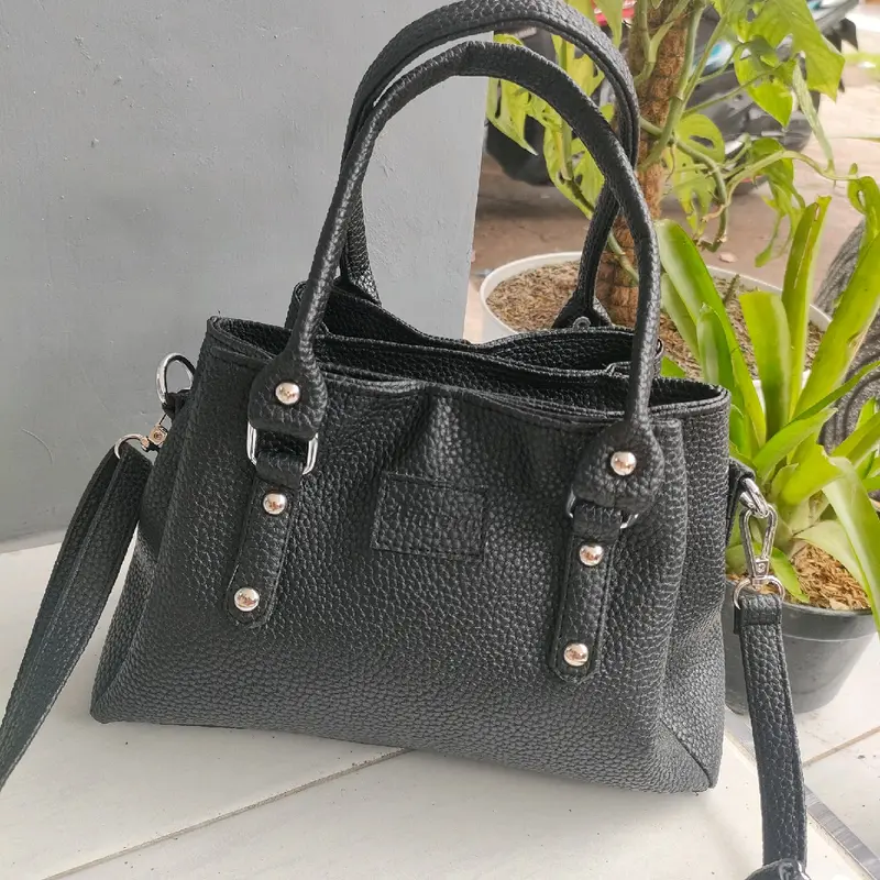 (3 Ruang) Amiera Bag Sweet Melly Tas Slempang Wanita Medium 6