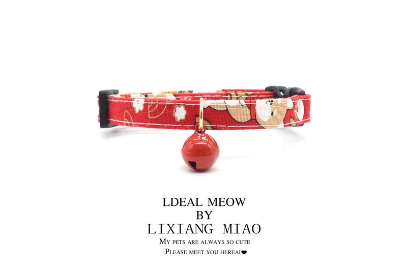 Product Introduction of Pet Neckband Necklace Lightweight Cute Bell Red Festive Decorative Cloth Material Cat Small Dog 3