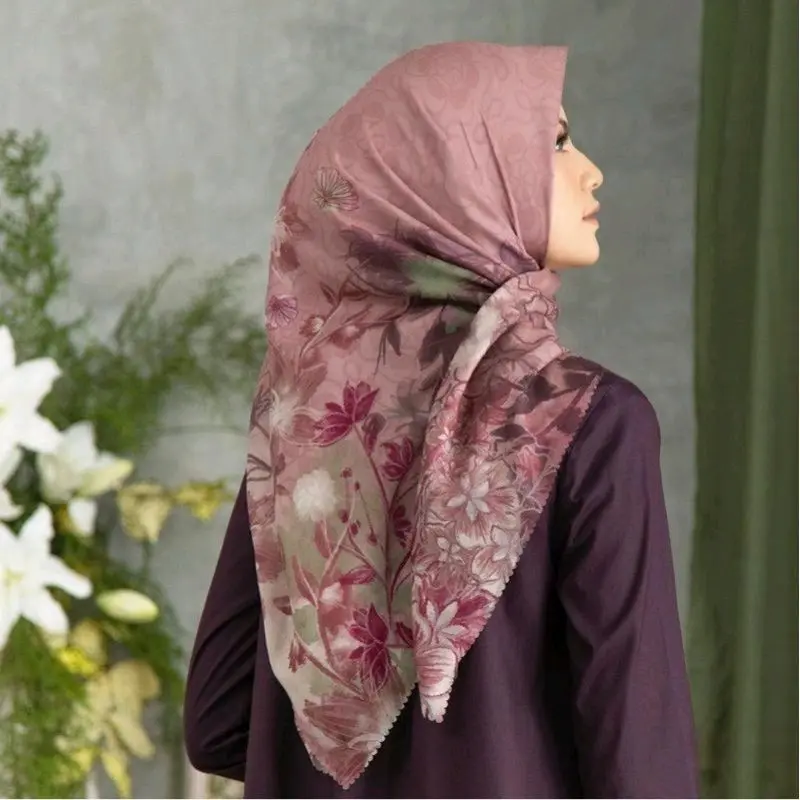 HIJAB VOAL MOTIP BUNGA SERIES Empat Mewah 7