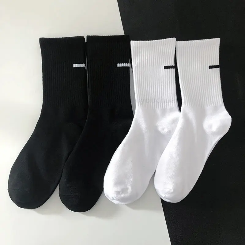 Tất Dài, Phong Cách Hàn Quốc, Dành Cho Nam Và Nữ, Ins Thời Trang, Dễ Phối Đồ, Màu Trơn Thể Thao Nhật Bản, Thoáng Khí, Phong Cách Đường Phố Harajuku, Cổ Thấp Cặp Đôi, Cổ Cao Đến Giữa Bắp Chân