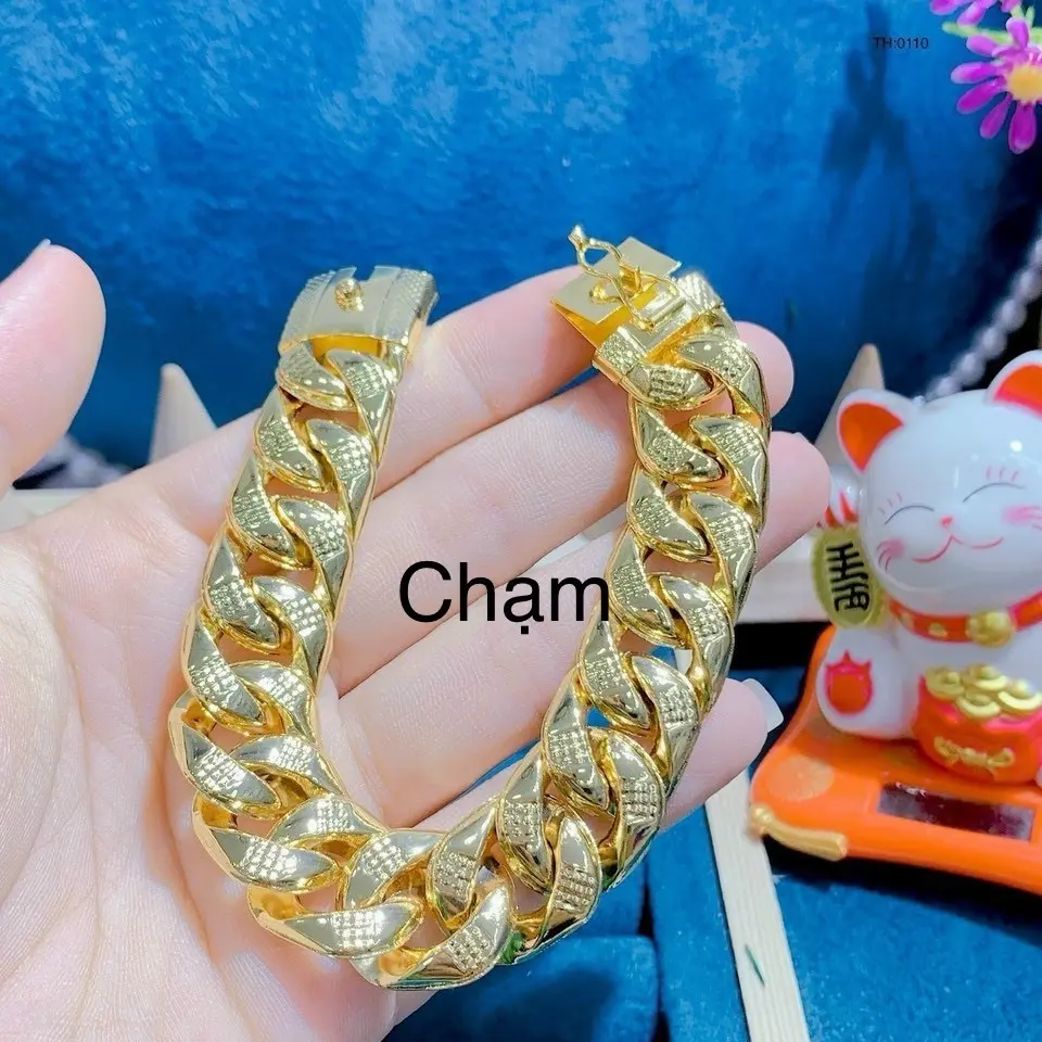 Lắc tay nam lẫn nữ kiểu bọng màu 18