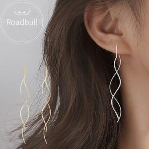 ROADBULLアメリカンピアス レディース 揺れるれる ウェーブ ロング チェーン スパイラル ひねり 螺旋 シンプル HUSHE SHANGPIN 大人可愛いい おしゃれ オフィス 通勤 通学する 結婚式 パーティー シルバー プラチナ ゴールド 金属アレルギー対応 プレゼント ギフト 送料無料