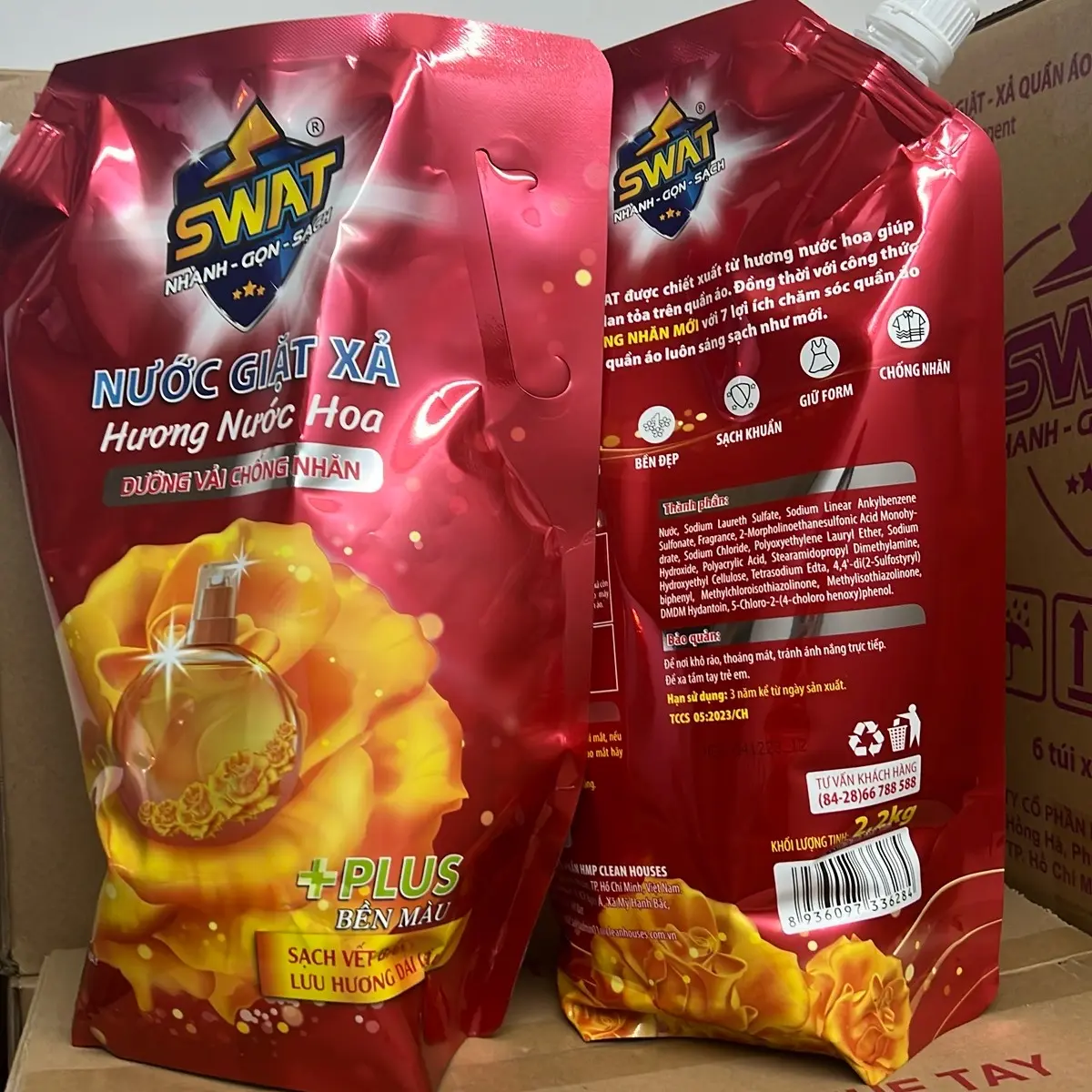 Nước giặt Swat đỏ