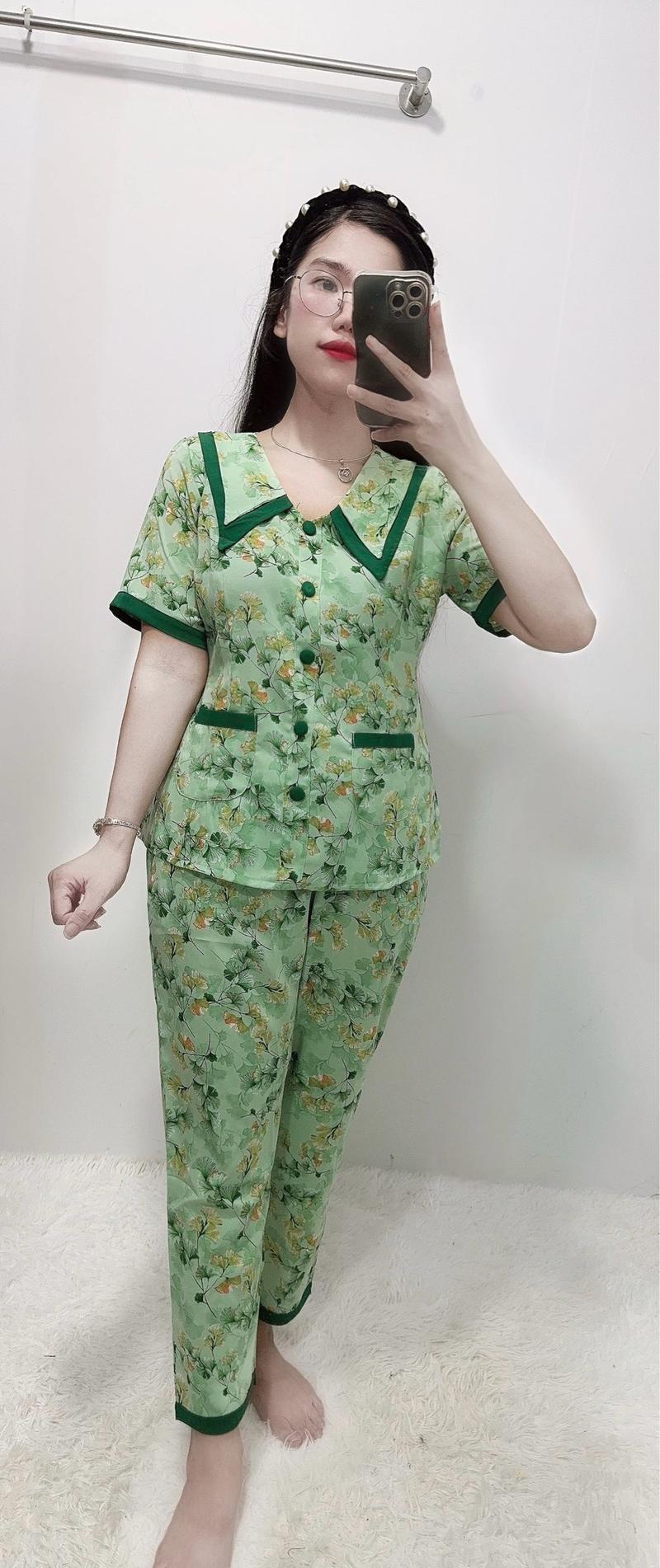 Product Introduction of Đồ Bộ Nữ Thiết Kế Cổ Tim Bâu Nhọn, Áo Tay Ngắn Quần 9 Tấc, Chất Lụa Mango Mềm Mát Có Nhiều Hoạ Tiết, Thích Hợp Cho Mọi Lứa Tuổi Kem Top Women đồ  bộ dobo ngủ 3