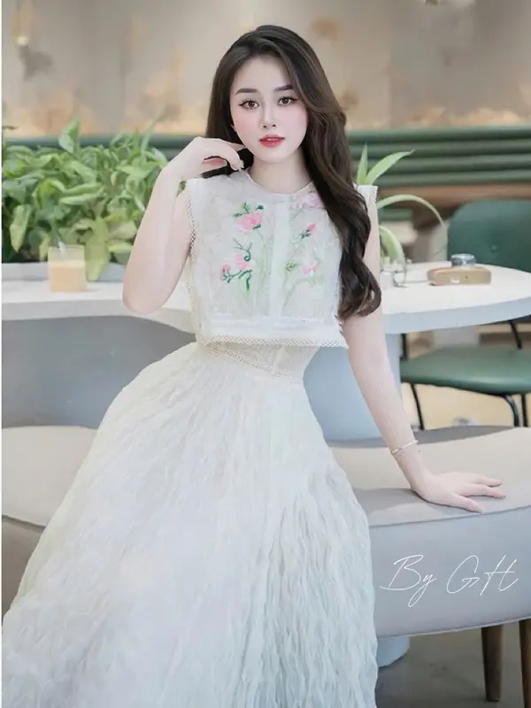 Đầm dự tiệc sát nách ren thêu tỉ mỉ, Váy thiết kế dáng dài đi bàn chất voan tua rua tiểu thư cao cấp 3