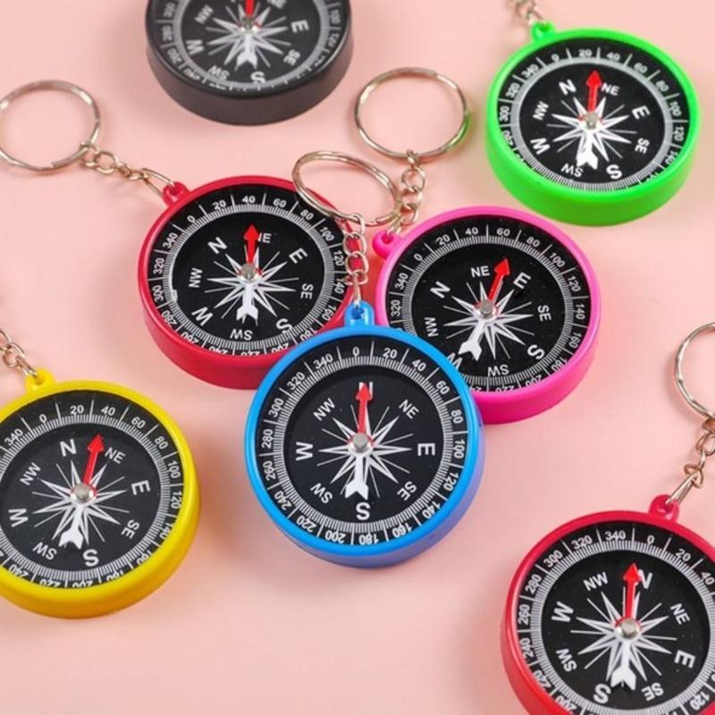 Product Introduction of Durable Alloy, Plastic Outdoor Pocket Compass Mini Rotundity Keychain Mini Compass Pendant Outdoor Compass 12