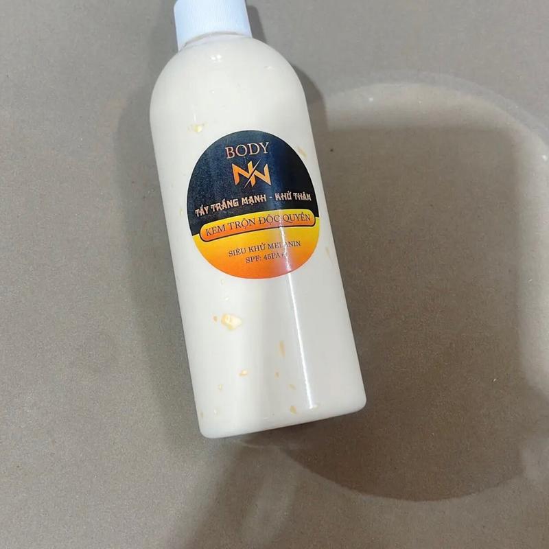 Kem tẩy trắng body trộn độc quyèn cao cấp 300g tẩy trắng kháng nước khử thâm chống năng bảo vệ da