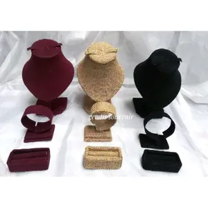 1 set manekin set display perhiasan kain bludru halus- kain goni rustic
