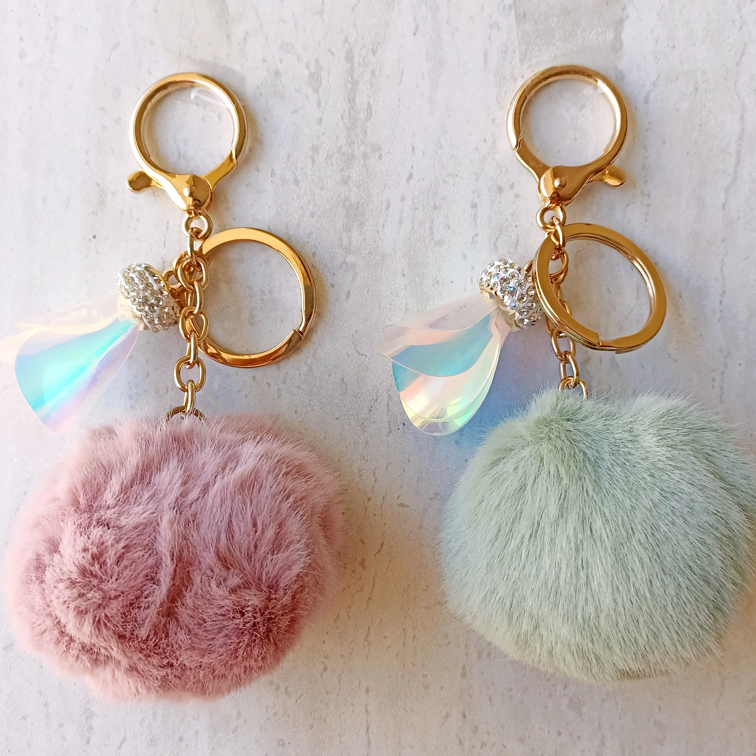 Gantungan Tas Pom Pom Simple / Bag Charm / Keychain 010