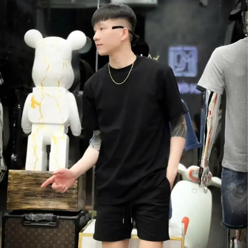 Áo thun nam cổ tròn phông trơn cộc tay mẫu mới combo quần short - Menswear 4