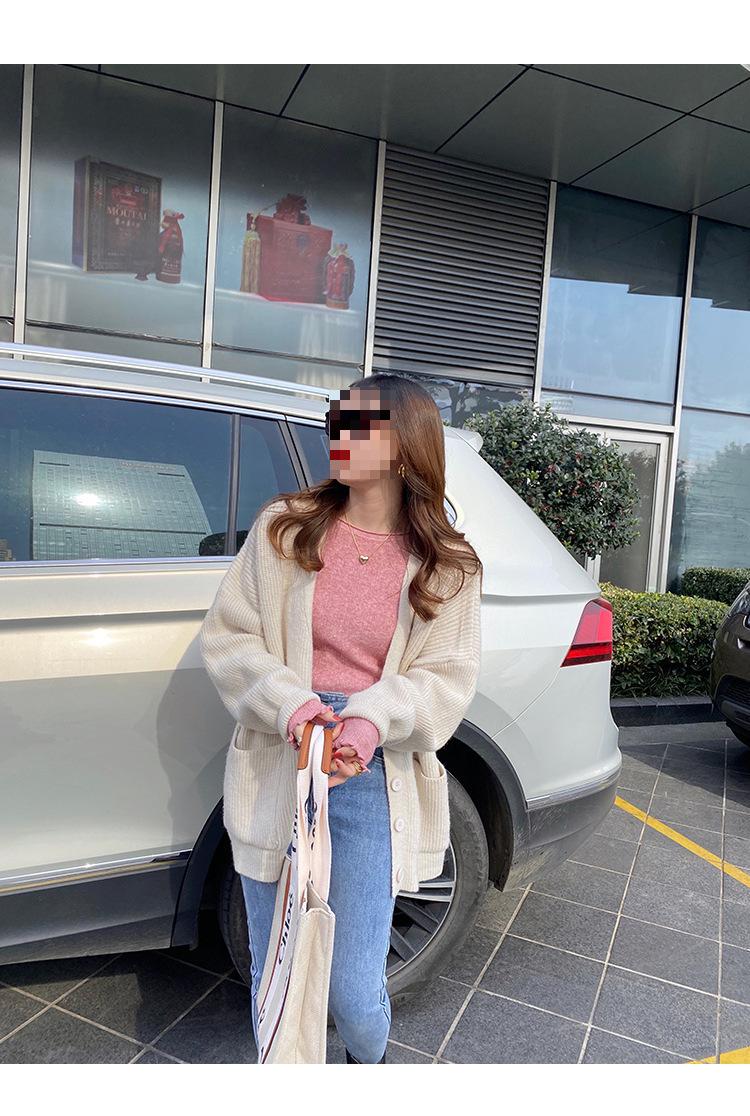 Product Introduction of Women's Knitted Bottoming Shirt 2024 New Early Autumn Design Sense Niche Fashionable Sweater round Neck Sweater Inner Wear Blouse Knitwear Womenswear Tops Lingerie Comfort Longsleeve Minimalist Crewneck Basic 4
