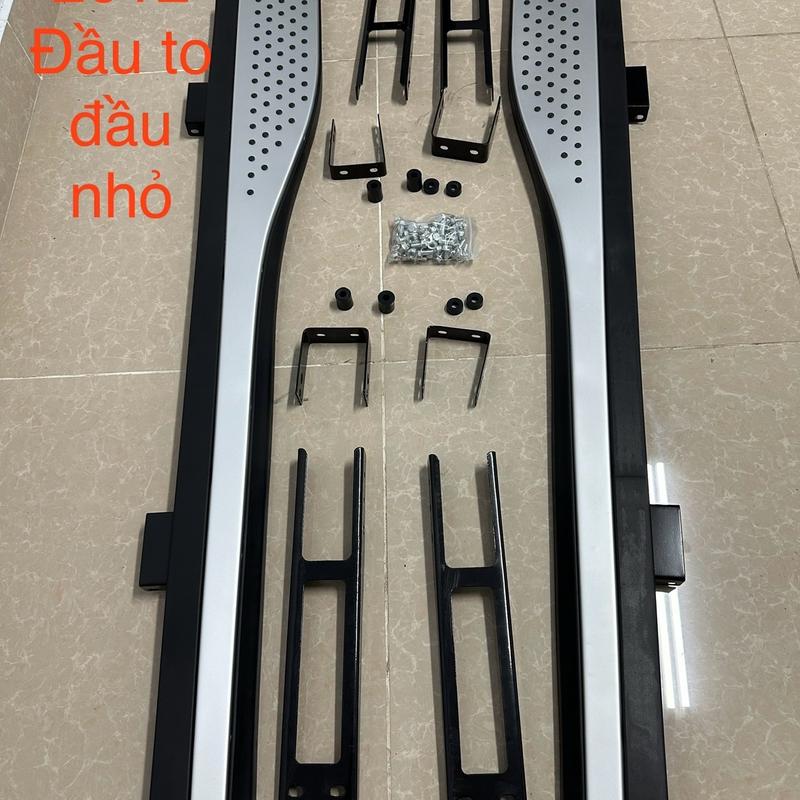 Trang trí bệ bước cho xe santafe 2010-2012 1