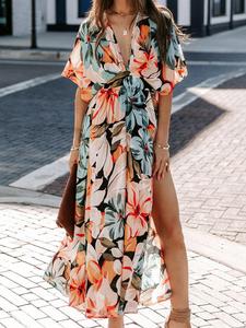 Women's Floral Print Split Thigh Shirred A Line Dress, Boho Fashion Deep V Neck Batwing Sleeve Long Dress for Daily Holiday Vacation Wear, Ladies Dress for Summer